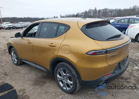 2024 Dodge Hornet R/T Eawd from USA, damaged, VIN ZACPDFCW1R3A12307